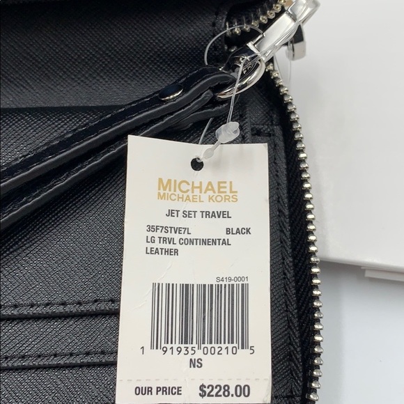 MICHAEL KORS Jet Set Travel Continental Zip - Picture 7 of 13